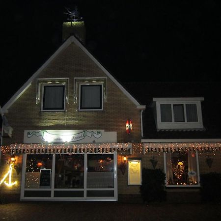 De Walvisvaarder Van Ameland Hotel Hollum  Exterior foto