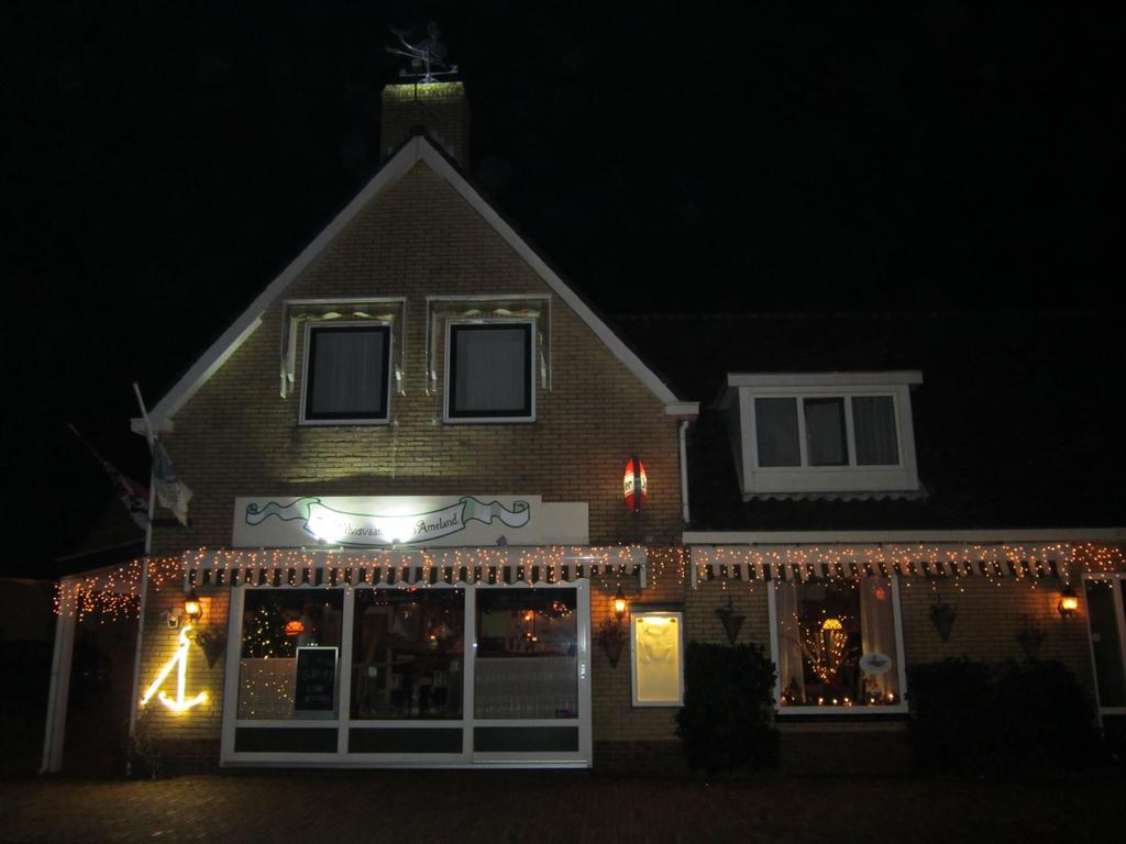 De Walvisvaarder Van Ameland Hotel Hollum  Exterior foto